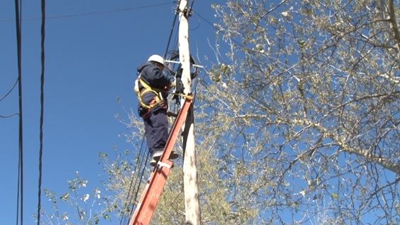 Funescoop habilitó red de fibra óptica en el barrio Villa San Juan